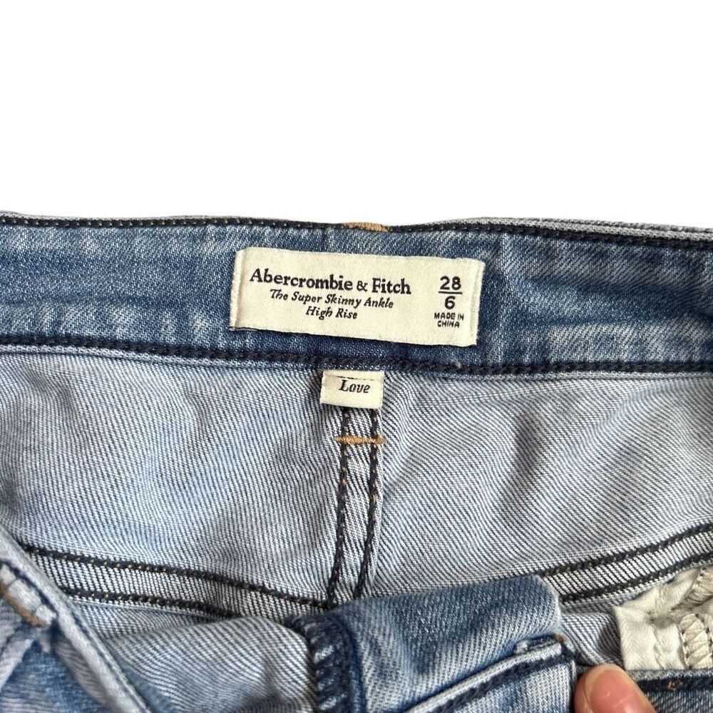 A&F Light Wash Distressed Women’s Jeans - Casual Straight Leg - Picture 3 of 5